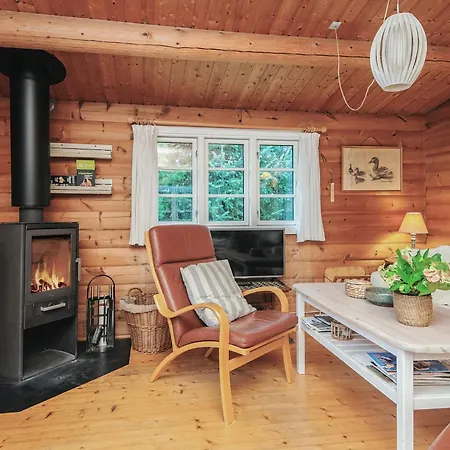 Secluded Log Near Graerup - By Traum Vakantiehuis